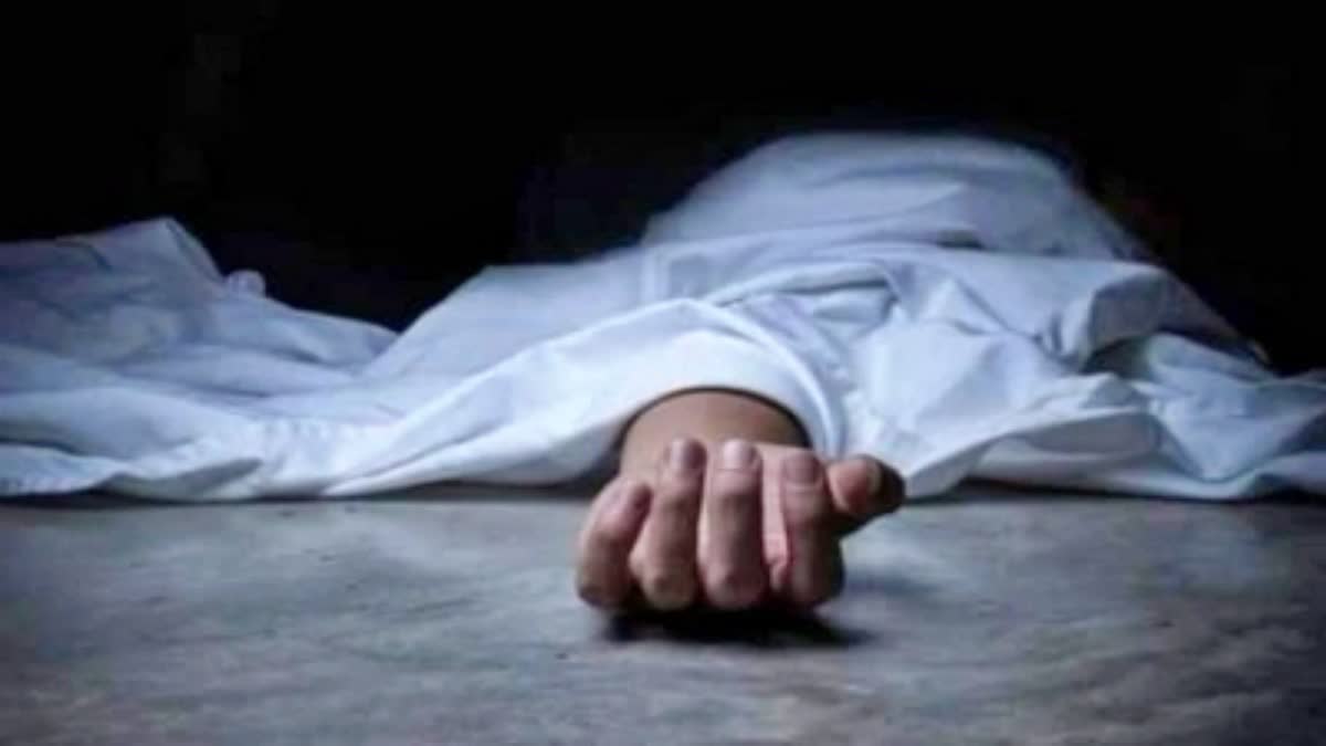 हाईवे के किनारे मिली युवती की अधजली लाश, शिनाख्त करना हुआ मुश्किल, पुलिस जांच में जुटी