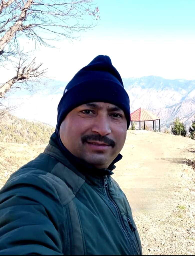 देहरादून पुलिस लाइन के मुख्य आरक्षी दिनेश नेगी का निधन, ट्यूमर से जूझते हुए हारे जिंदगी की जंग