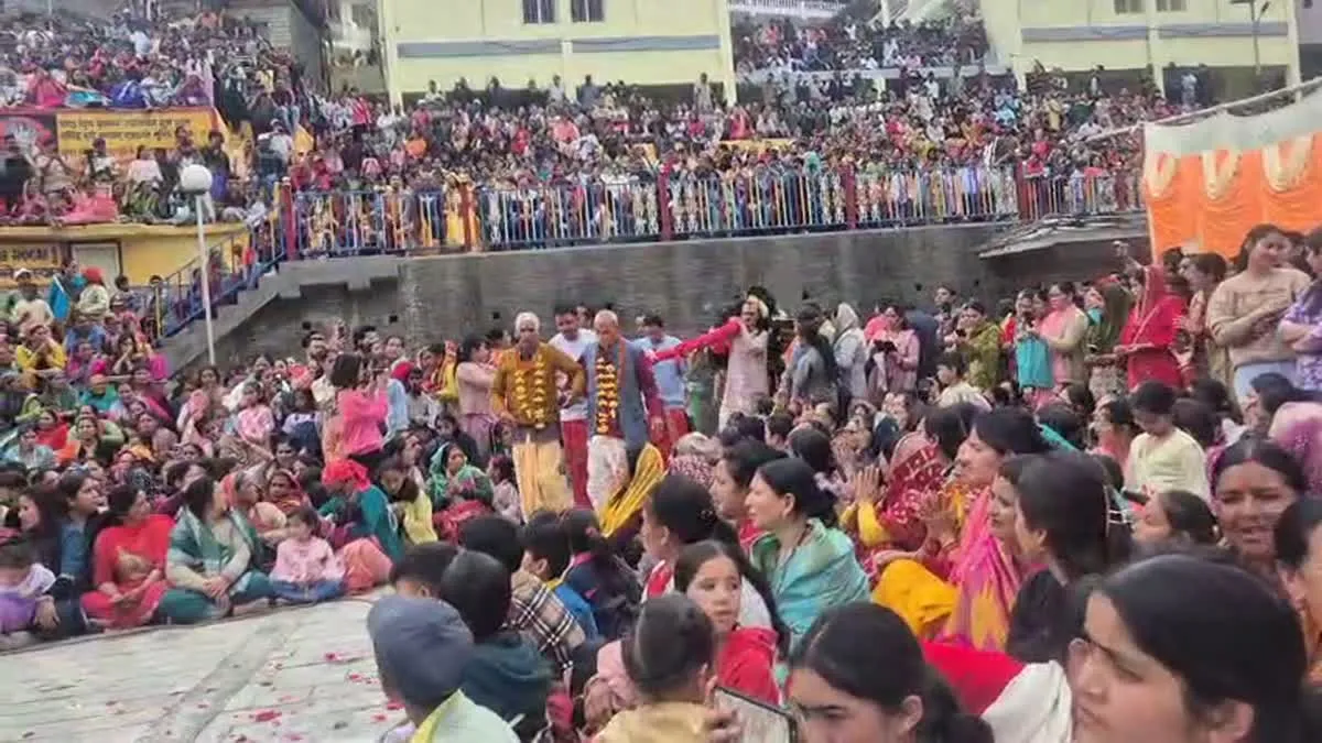 त्रिमुडिया मेले के बाद बदरीनाथ कपाट खोलने की तैयारी शुरू