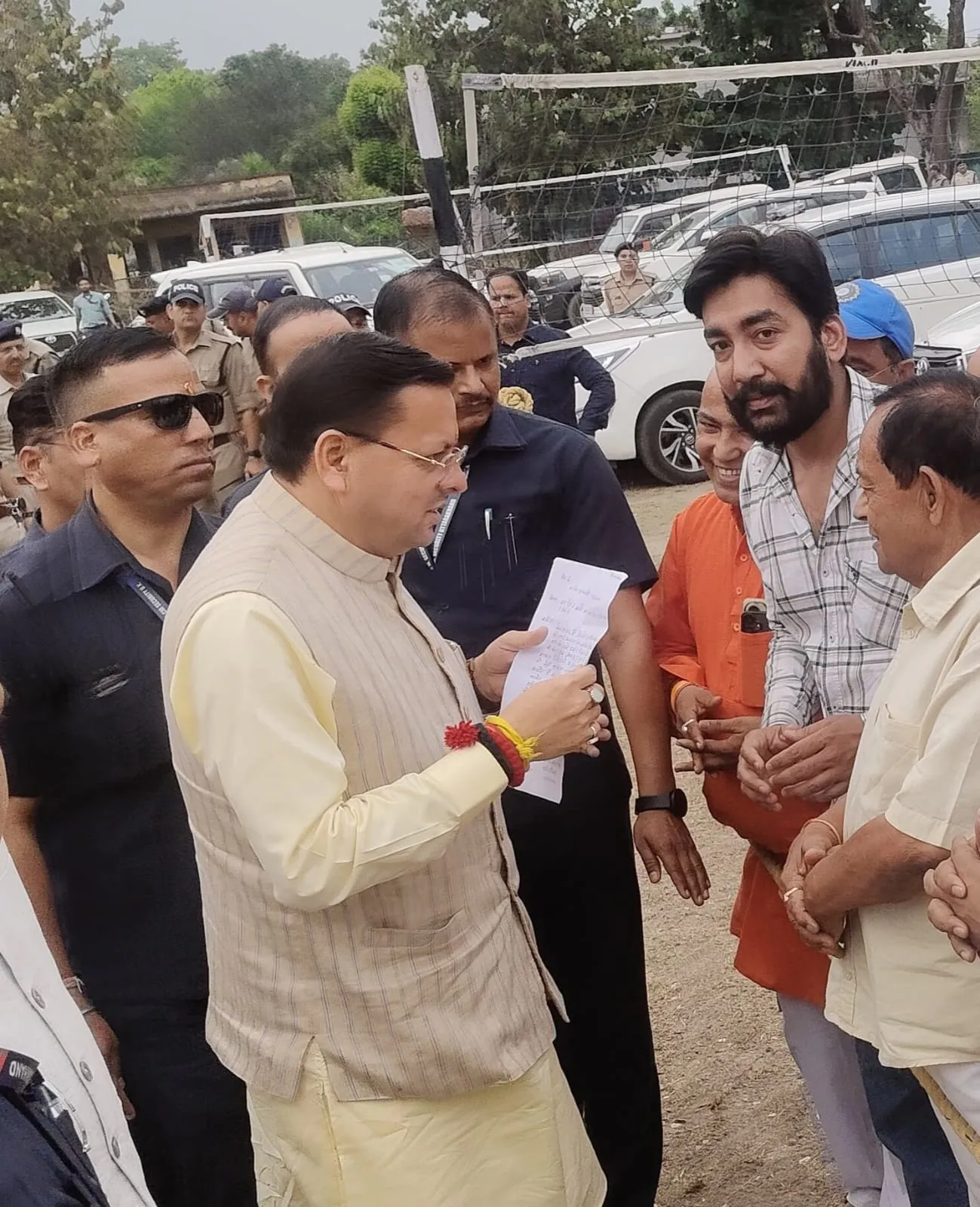 नैनीताल में बाघ-तेंदुए के हमलों से दहशत, सीएम से कार्रवाई की मांग