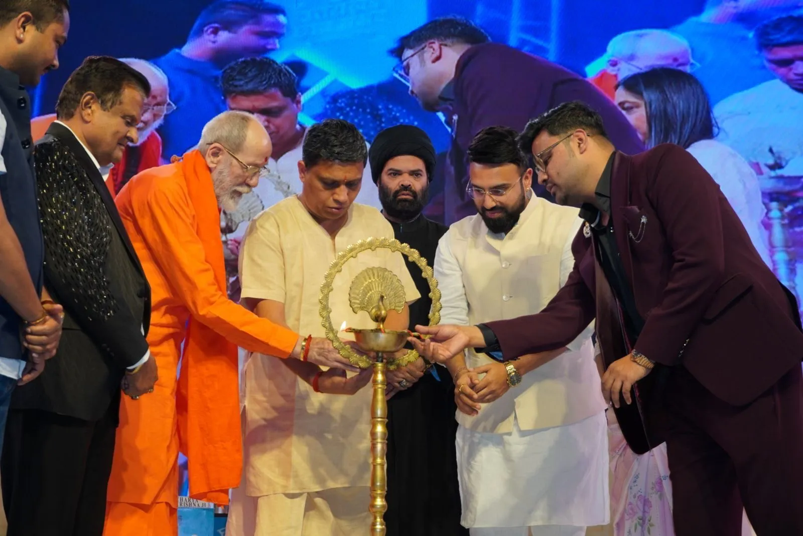 तुलाज़ इंस्टीट्यूट ने उत्तराखंड का सबसे बड़ा युवा सम्मेलन ‘छात्र संसद 2026’ रस्किन बॉन्ड फाउंडेशन के सहयोग से किया आयोजित