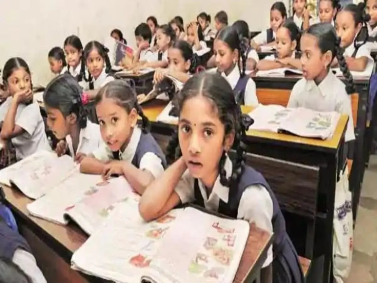 देहरादून में हीटवेव अलर्ट: स्कूल टाइम बदलने की तैयारी, बच्चों की सुरक्षा पर सख्त निर्देश