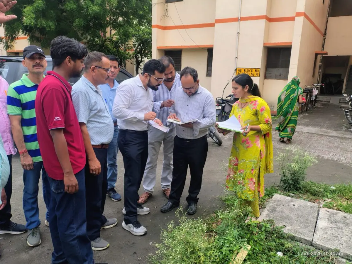 राशन कार्ड वेरिफिकेशन में बड़ा खुलासा, स्थायी नौकरी वालों के पास मिले सफेद कार्ड