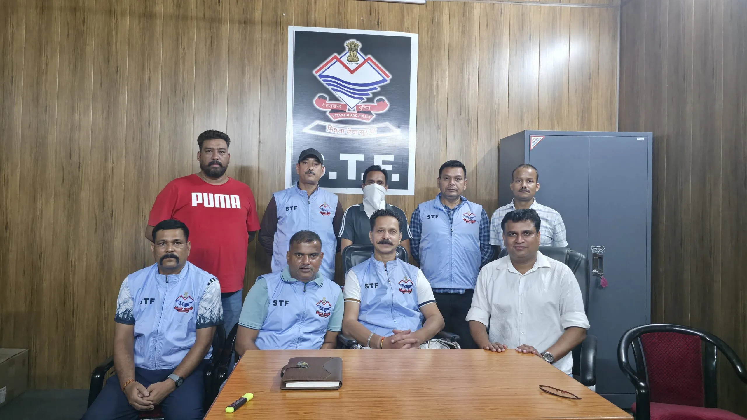 STF का बड़ा प्रहार फर्जी शस्त्र लाइसेंस रैकेट का मास्टरमाइंड सतानन्द शर्मा गिरफ्तार