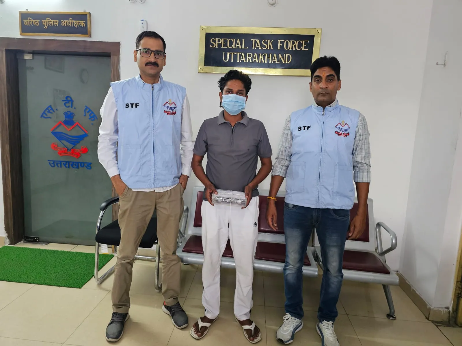 ड्रग फ्री उत्तराखंड अभियान में एसटीएफ की बड़ी कार्यवाही: प्रतिबंधित ट्रामाडोल तस्करी गिरोह का खुलासा