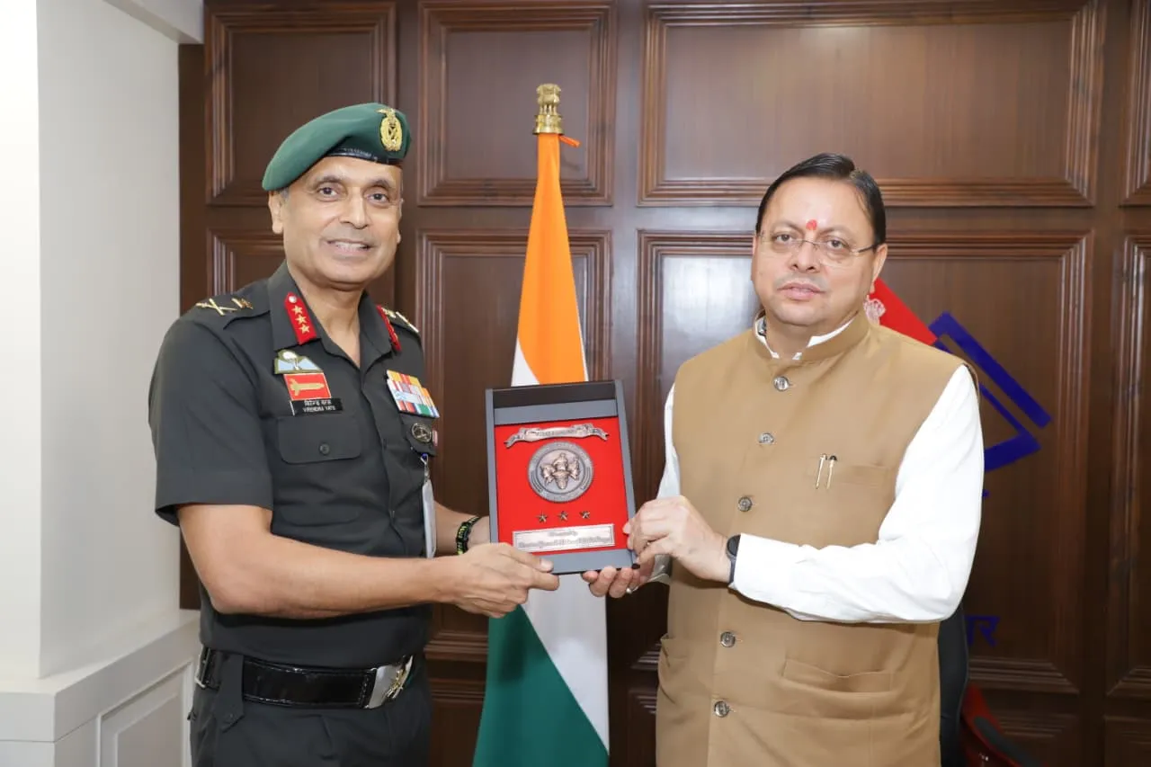 सीएम धामी से मिले NCC महानिदेशक, सीमांत क्षेत्रों में नई NCC यूनिट्स खोलने पर बनी सहमति
