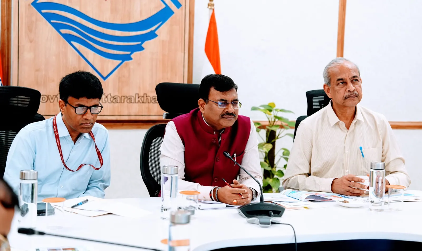 मुख्य सचिव की अध्यक्षता में हुई नीति आयोग के सदस्यों एवं शासन के मध्य बैठक आयोजित
