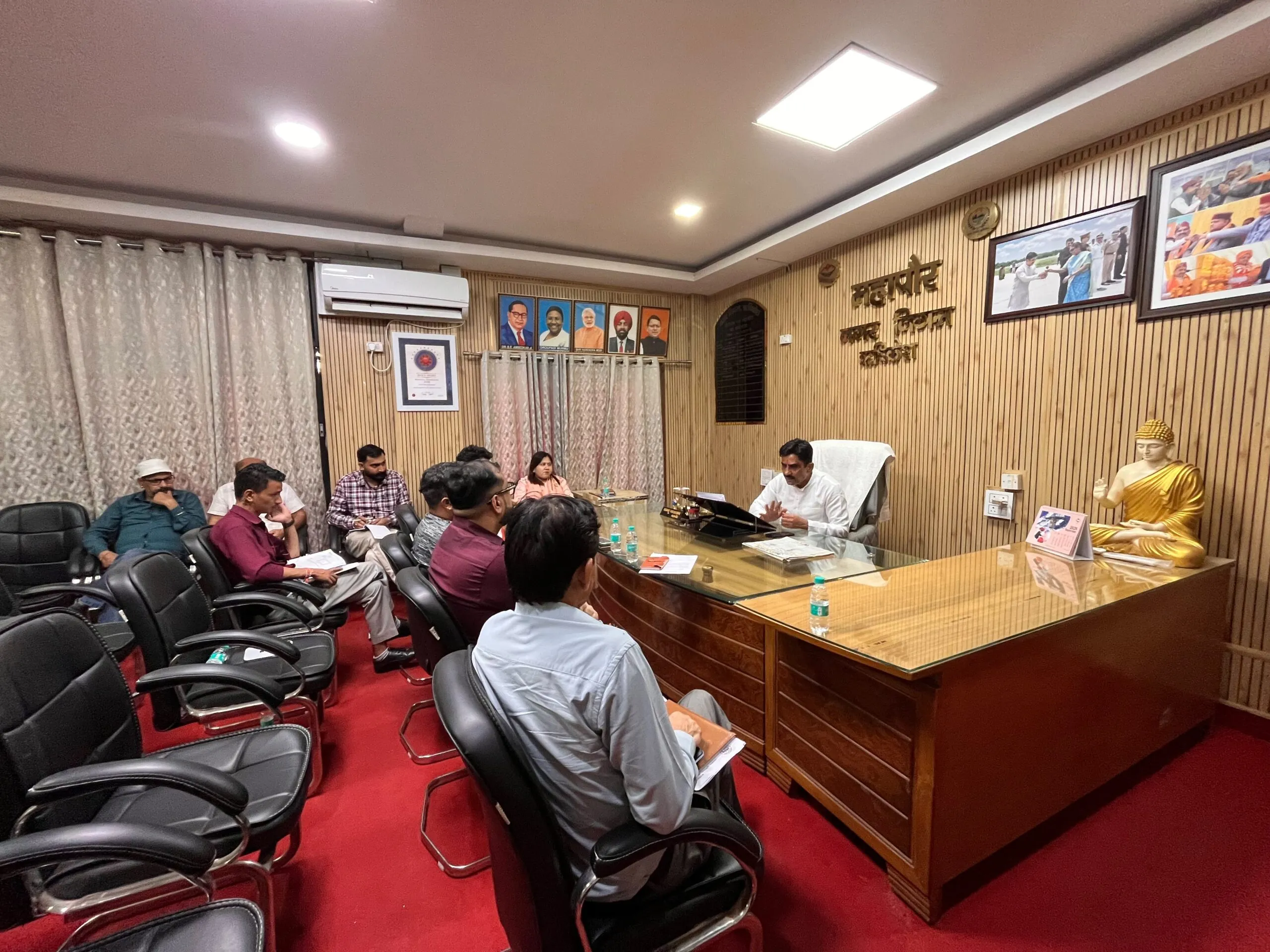 नगर निगम ऋषिकेश के नवीन कार्यालय भवन निर्माण कार्य की प्रगति को लेकर महापौर की अध्यक्षता में समीक्षा बैठक संपन्न