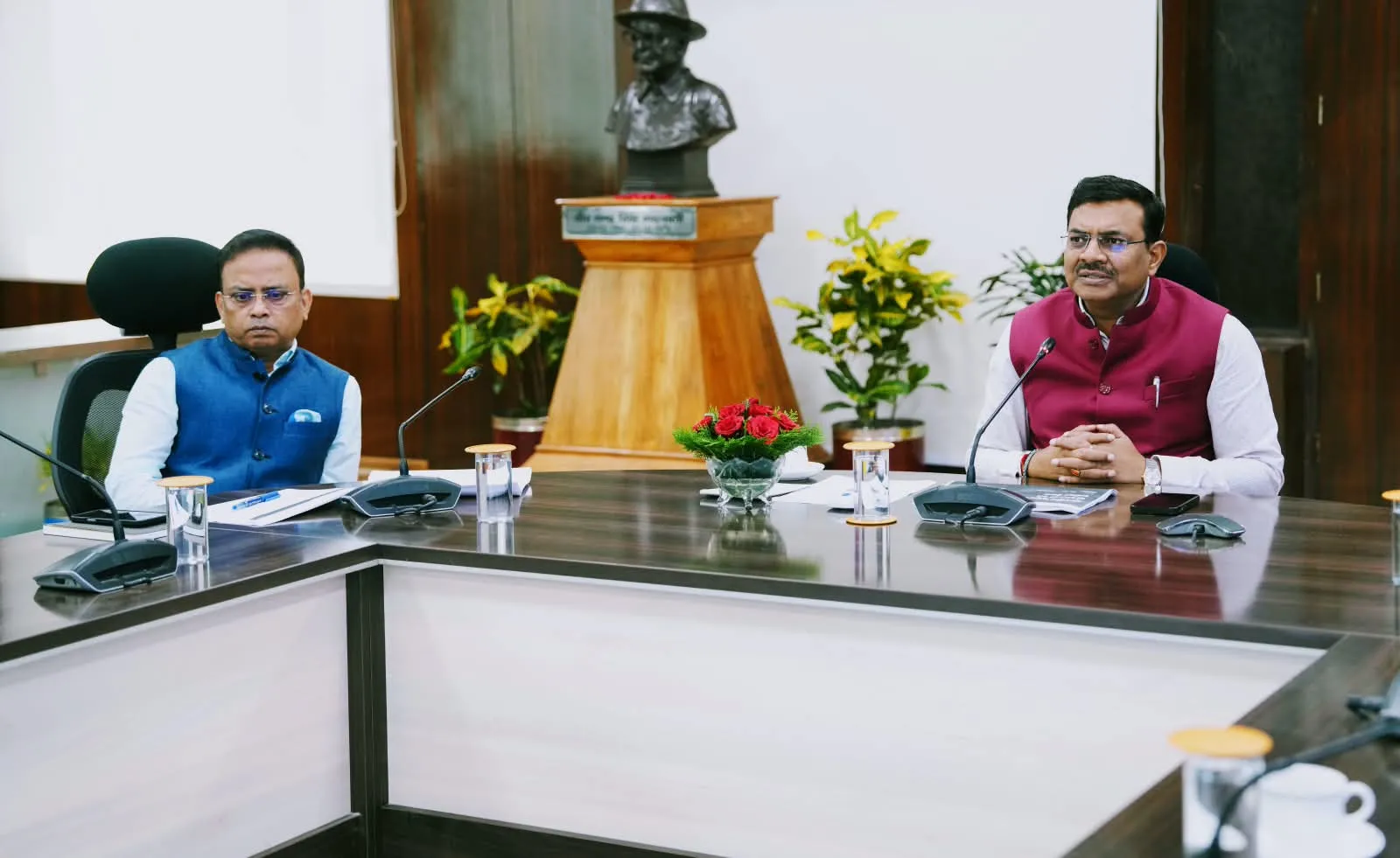 मुख्य सचिव ने की मुख्यमंत्री घोषणाओं की प्रगति की समीक्षा